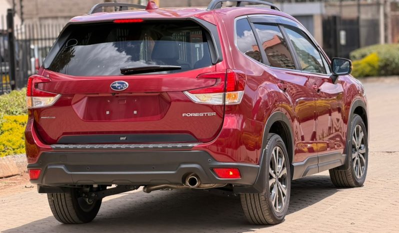 
								Subaru Forester Sk9 full									