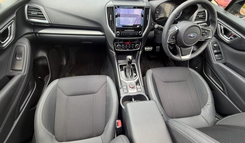 
								Subaru Forester Sk9 full									