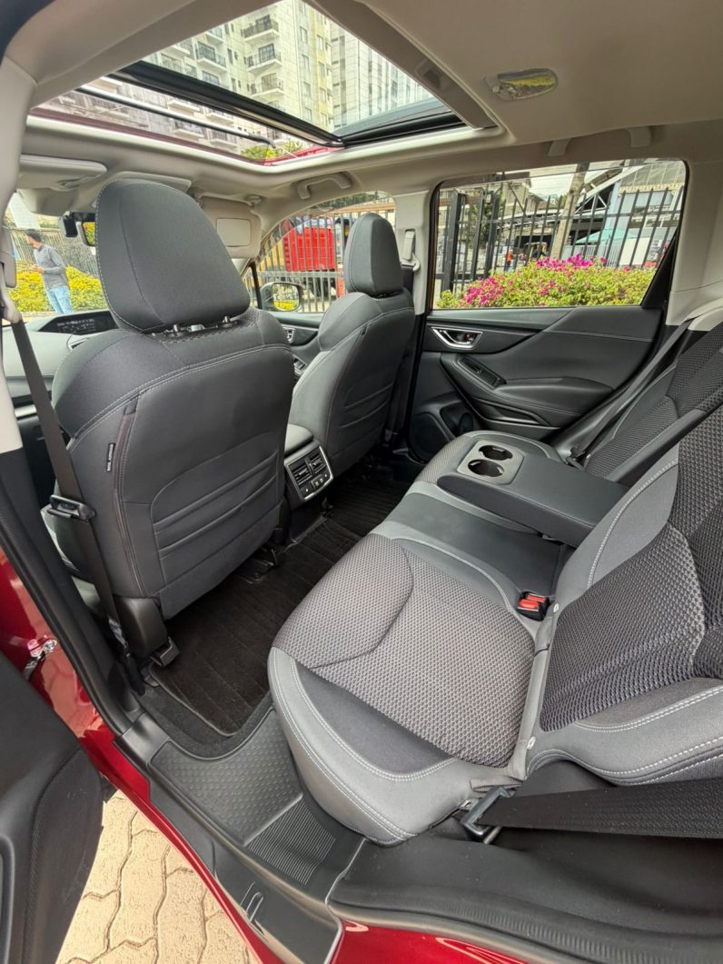 
								Subaru Forester Sk9 full									