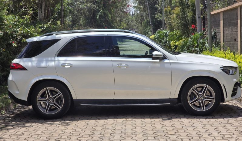 
								Mercedes Benz GLE full									