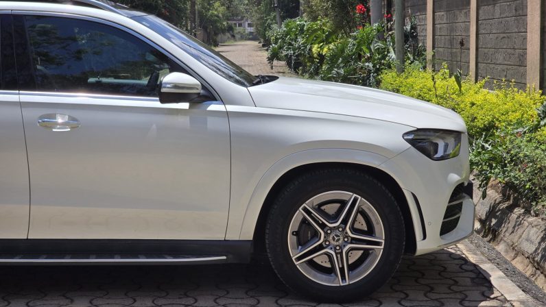 
								Mercedes Benz GLE full									