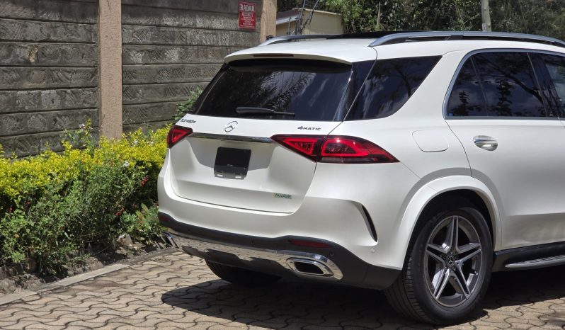 
								Mercedes Benz GLE full									