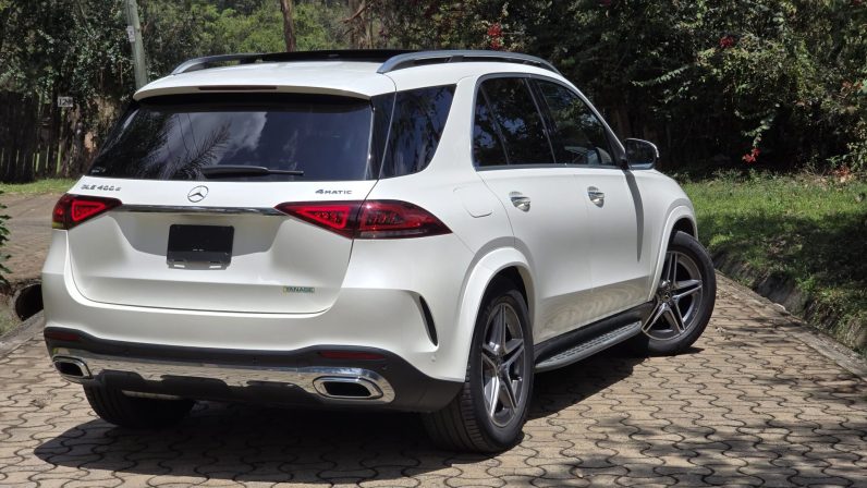 
								Mercedes Benz GLE full									