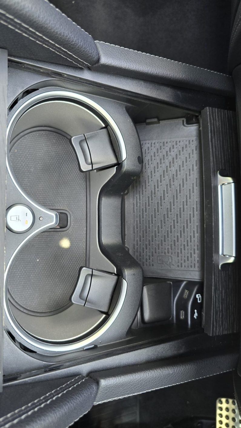 
								Mercedes Benz GLE full									