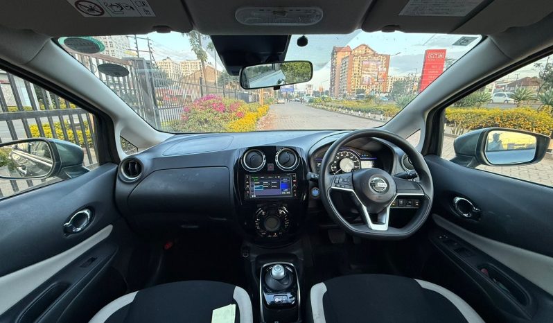 
								Nissan Note Epower full									