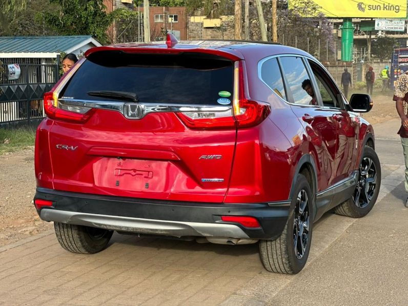 
								Honda CR-V full									