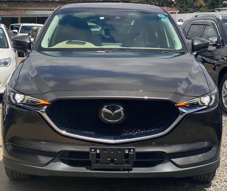 
								Mazda CX-5 full									