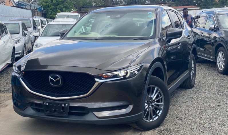 
								Mazda CX-5 full									