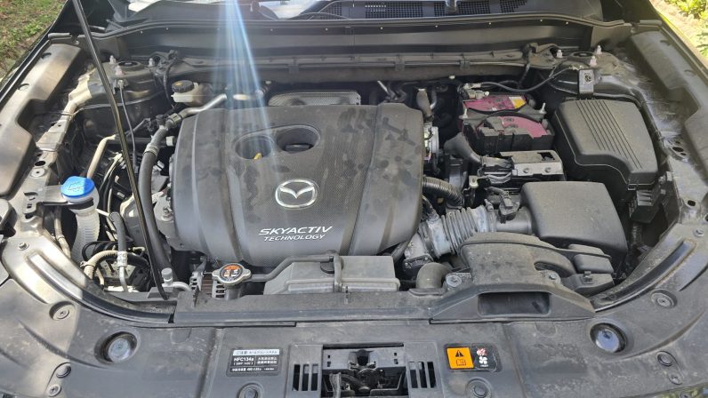 
								Mazda CX-5 full									