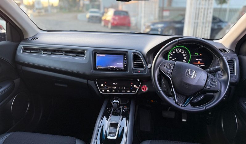 
								Honda Vezel Z full									