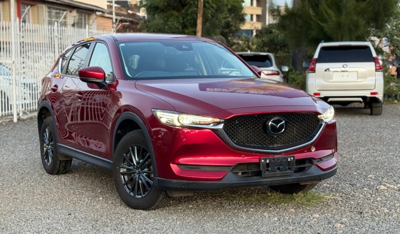
								Mazda CX-5 full									