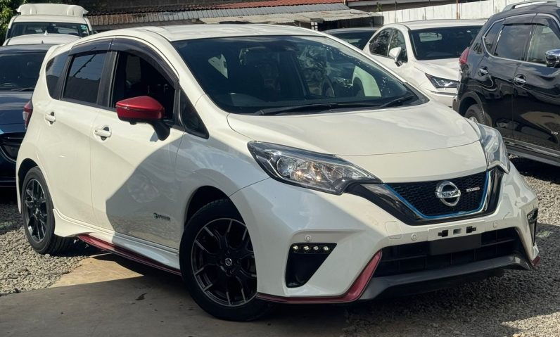 
								Nissan Note E-Power (Nismo) full									