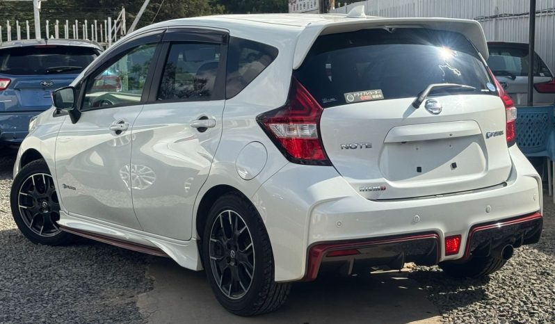 
								Nissan Note E-Power (Nismo) full									