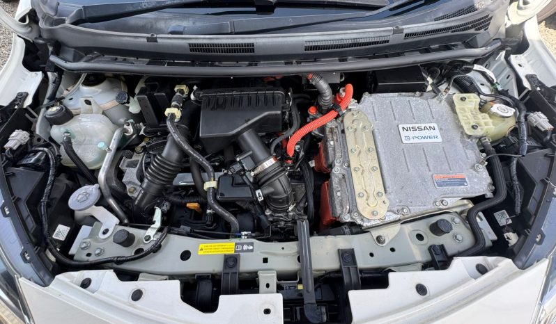
								Nissan Note E-Power (Nismo) full									