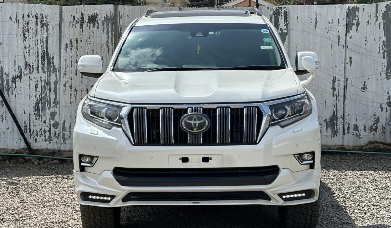 
								Toyota Land Cruiser Prado TX full									