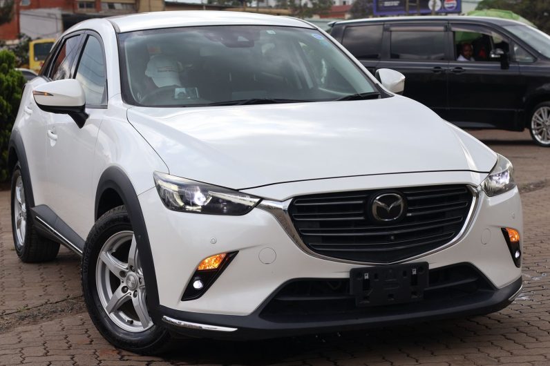 
								Mazda CX-3 full									