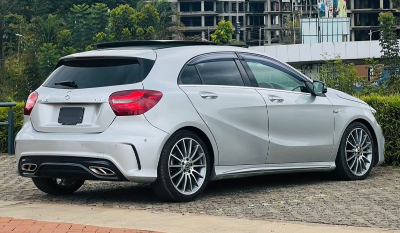 
								Mercedes Benz A180 full									