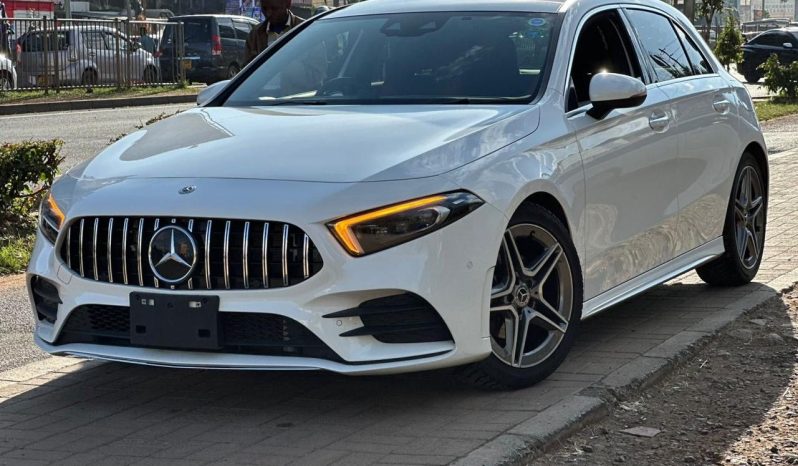 
								Mercedes Benz A180 full									