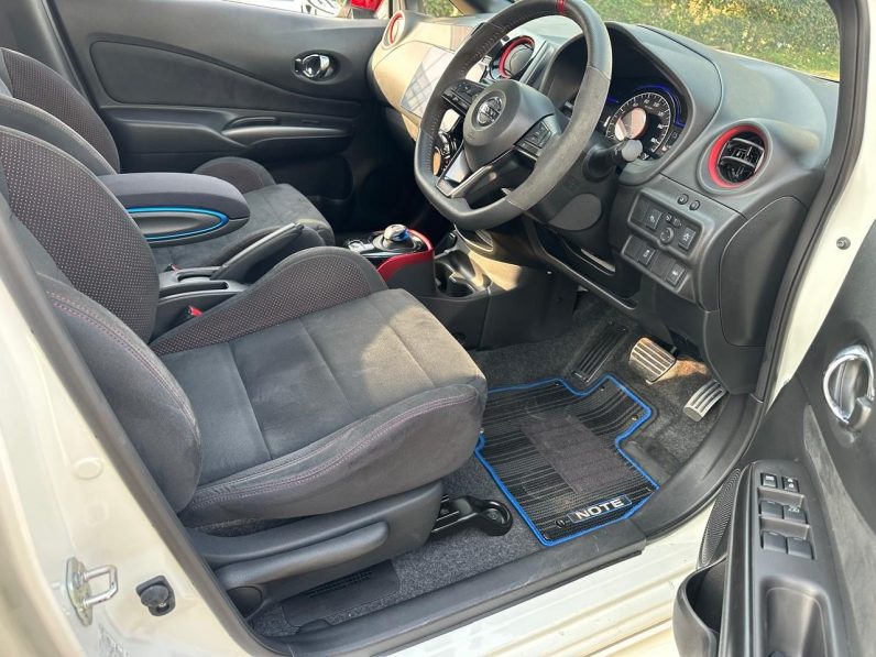 
								Nissan Note Nismo full									