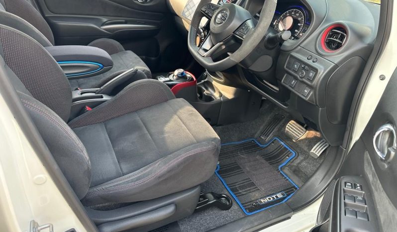 
								Nissan Note Nismo full									