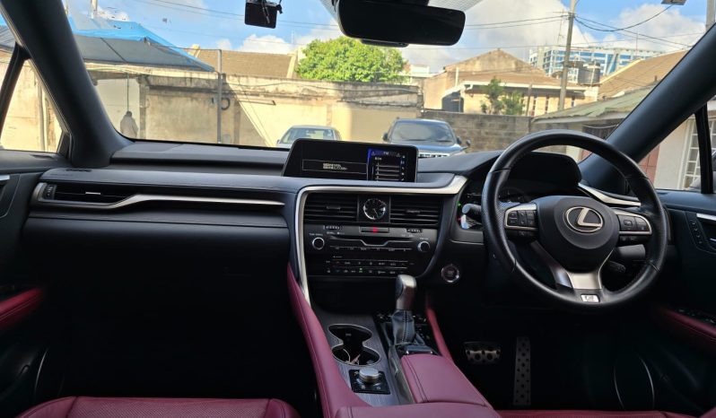 
								Lexus Rx300T F sport full									