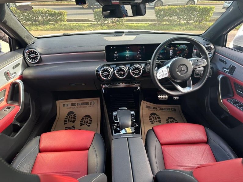 
								Mercedes Benz A180 full									