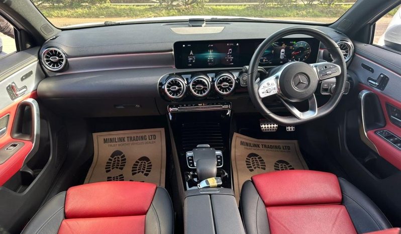 
								Mercedes Benz A180 full									