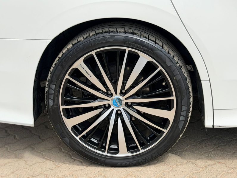 
								Toyota Vellfire full									