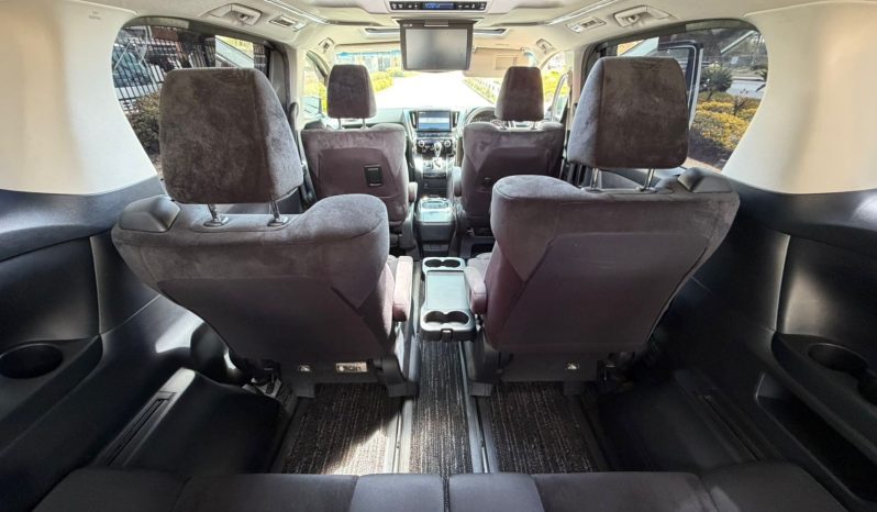 
								Toyota Vellfire full									