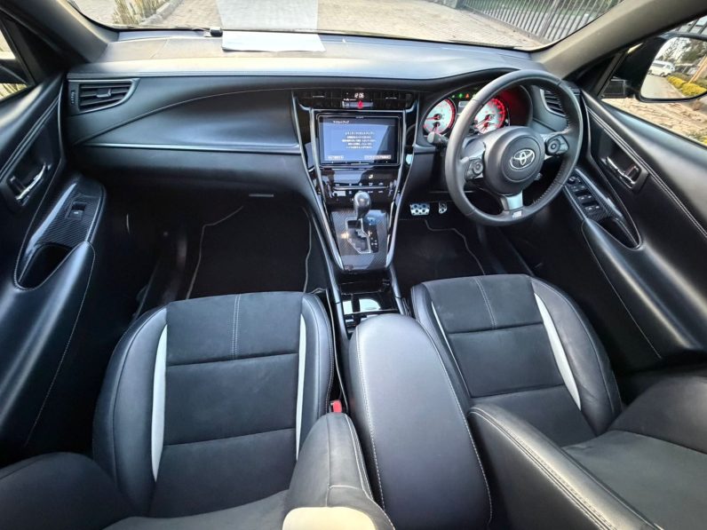 
								Toyota Harrier GR full									