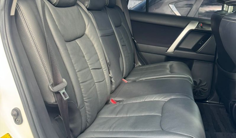 
								Toyota Land Cruiser Prado TX full									