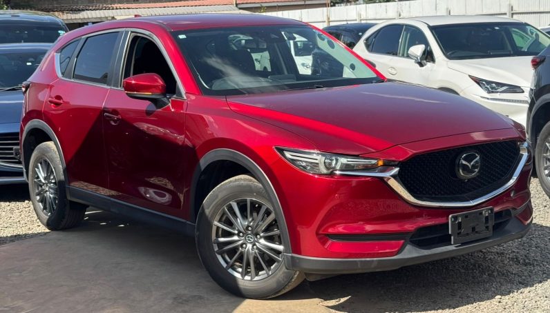 
								Mazda CX-5 full									