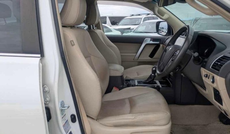 
								Toyota Land Cruiser Prado Tx full									