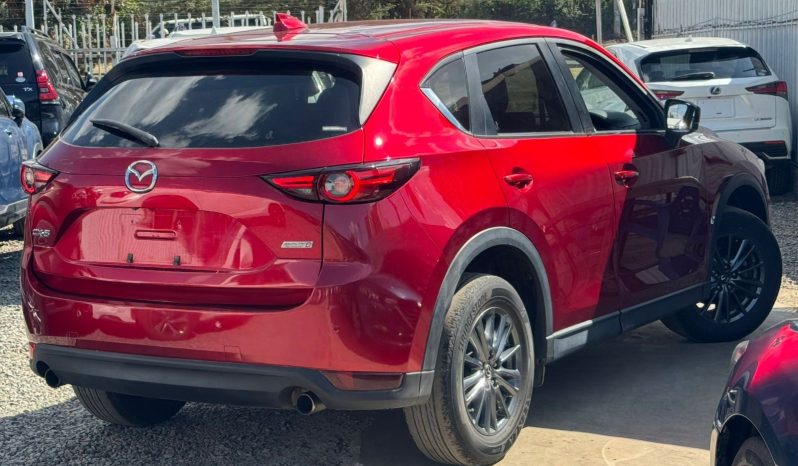 
								Mazda CX-5 full									