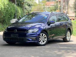 Volkswagen Golf TSI
