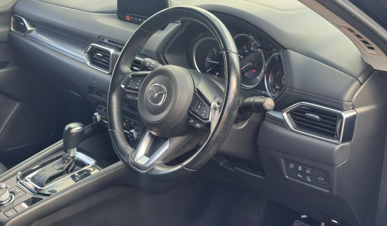 
								Mazda CX-5 full									