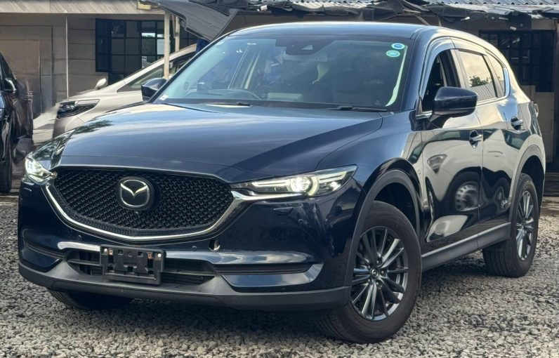 
								Mazda CX-5 full									