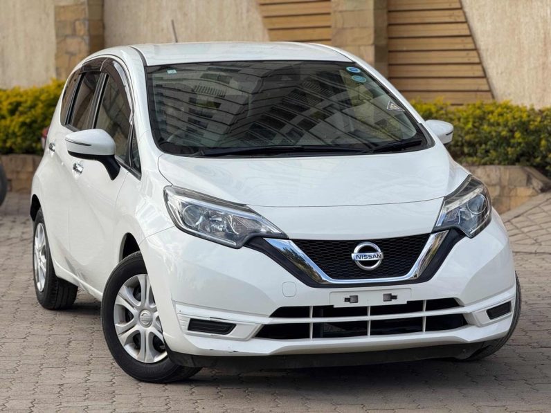 
								Nissan Note full									