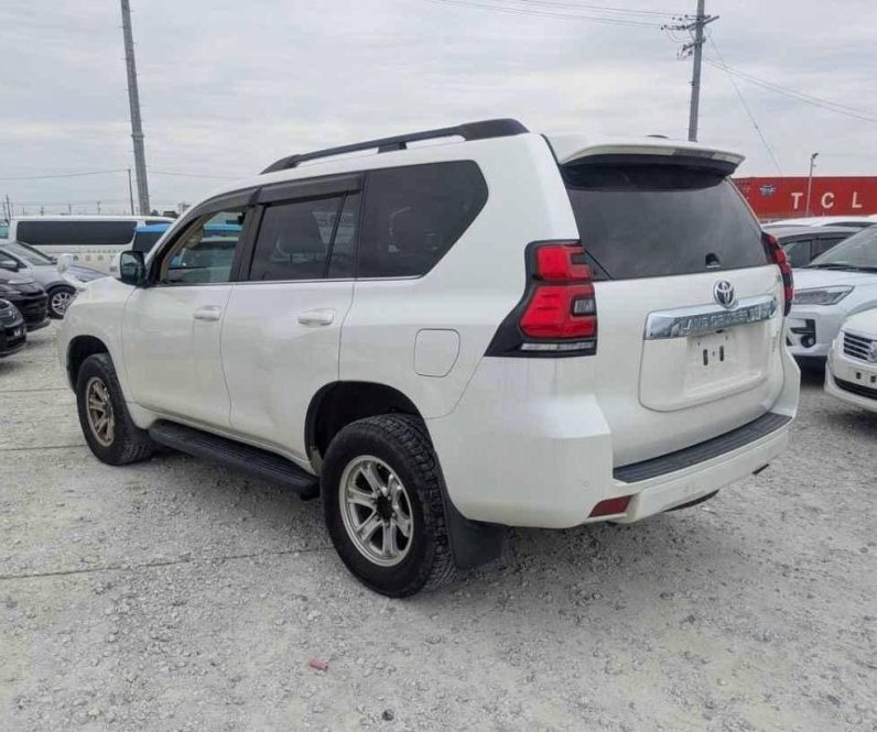 
								Toyota Land Cruiser Prado Tx full									