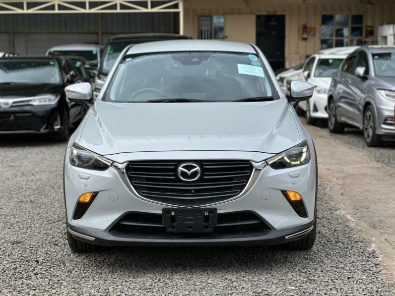 
								Mazda Cx3 full									
