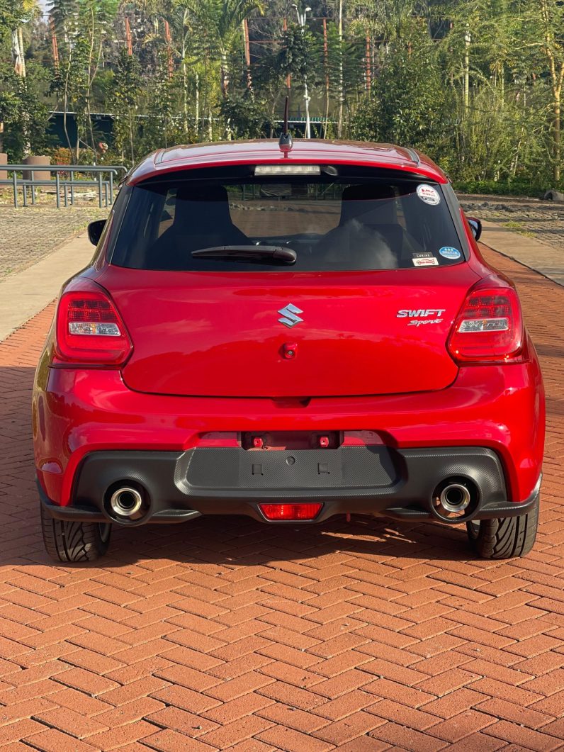 
								Suzuki Swift Sport full									