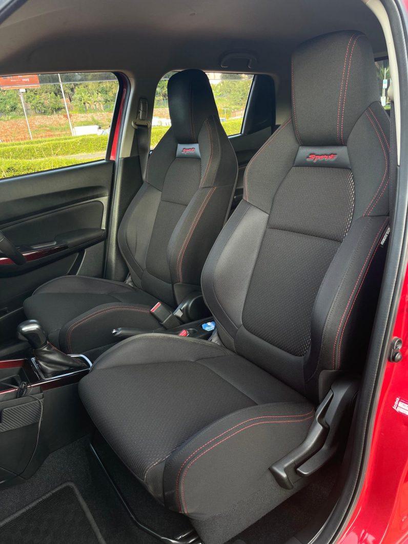 
								Suzuki Swift Sport full									