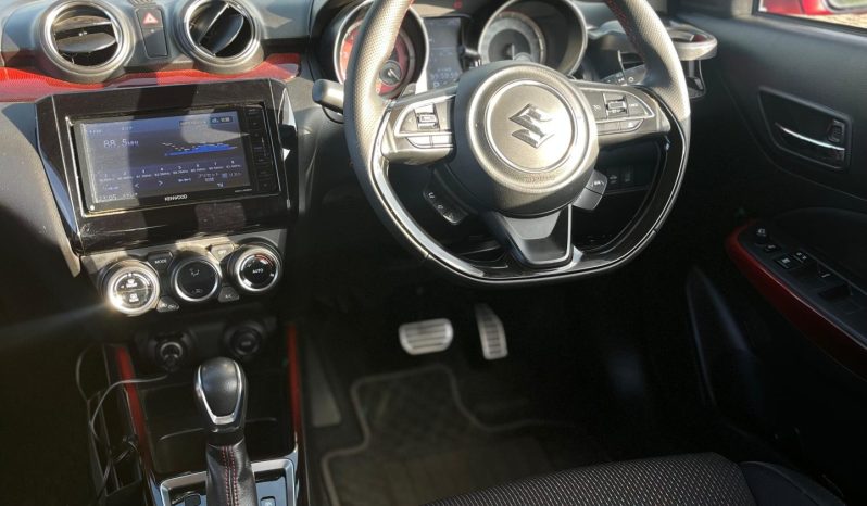 
								Suzuki Swift Sport full									