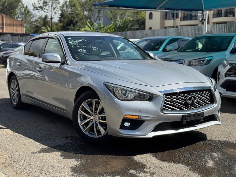 
								Nissan Skyline 200GTt full									