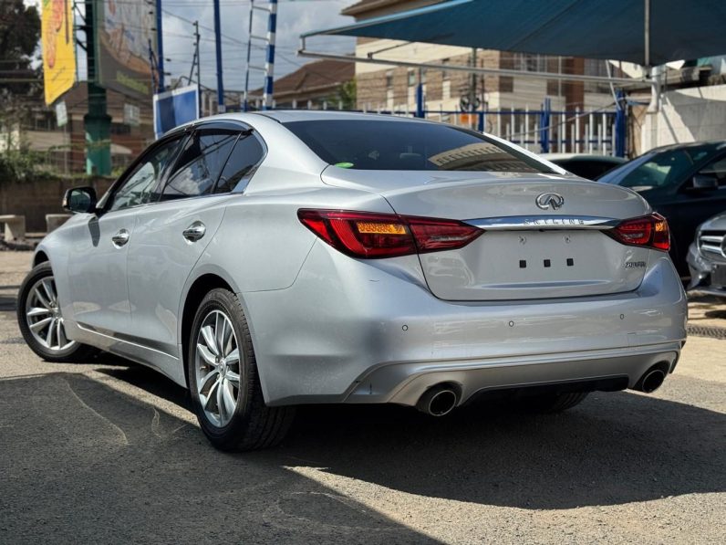 
								Nissan Skyline 200GTt full									