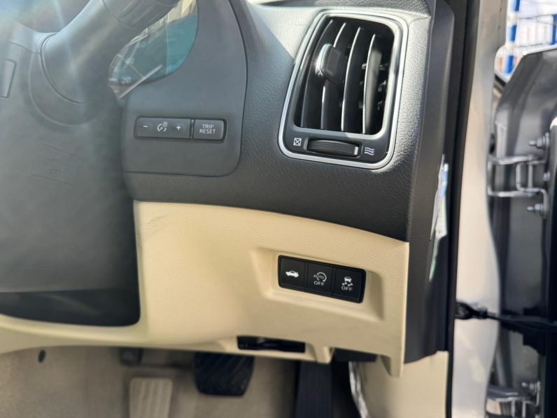 
								Nissan Skyline 200GTt full									