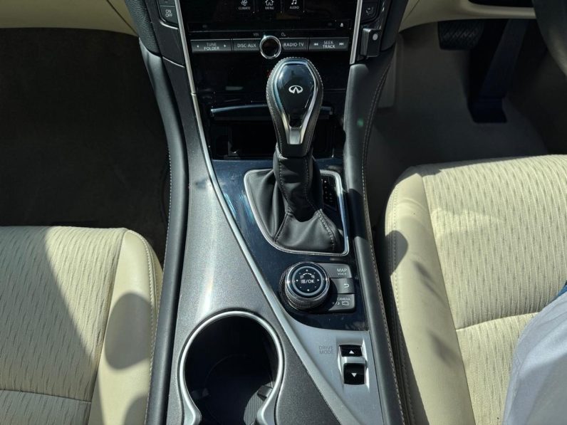 
								Nissan Skyline 200GTt full									