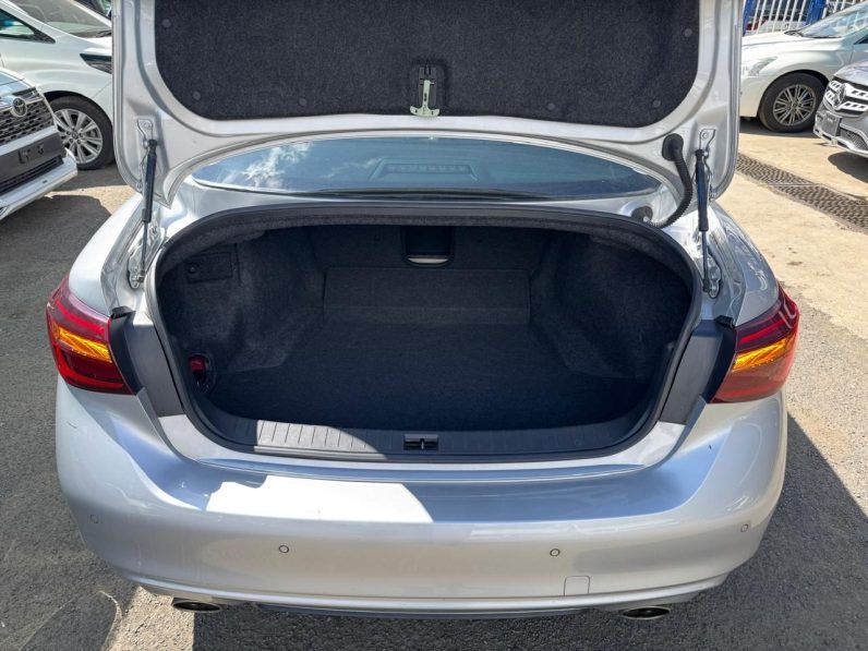 
								Nissan Skyline 200GTt full									