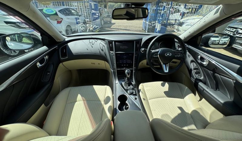 
								Nissan Skyline 200GTt full									