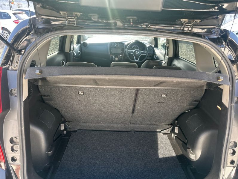 
								Nissan Note E-power full									